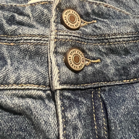 KanCan Distressed Denim Mini Skirt Size Large - Picture 7 of 9